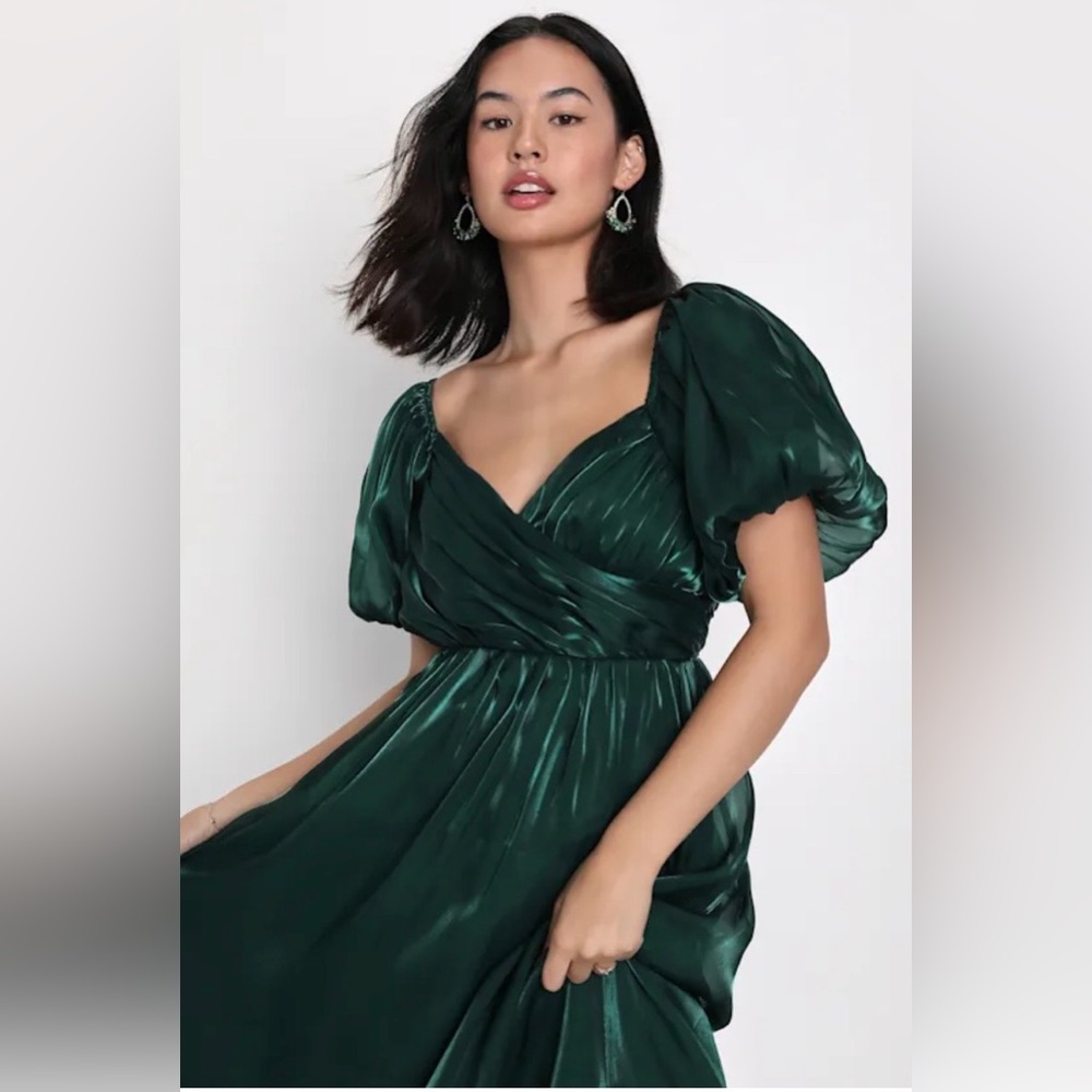Lulu's Deep Emerald Satin Midi Dress with Puff Sleeves